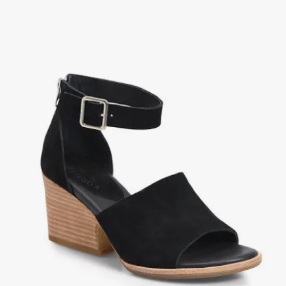 Kork-Ease Gazania Strap Sandals Suede. Size 6